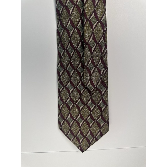 Claybrooke Pure Silk Men's Tie Geo Diamond And Scroll Made In USA Red Gold Blue - Picture 2 of 8